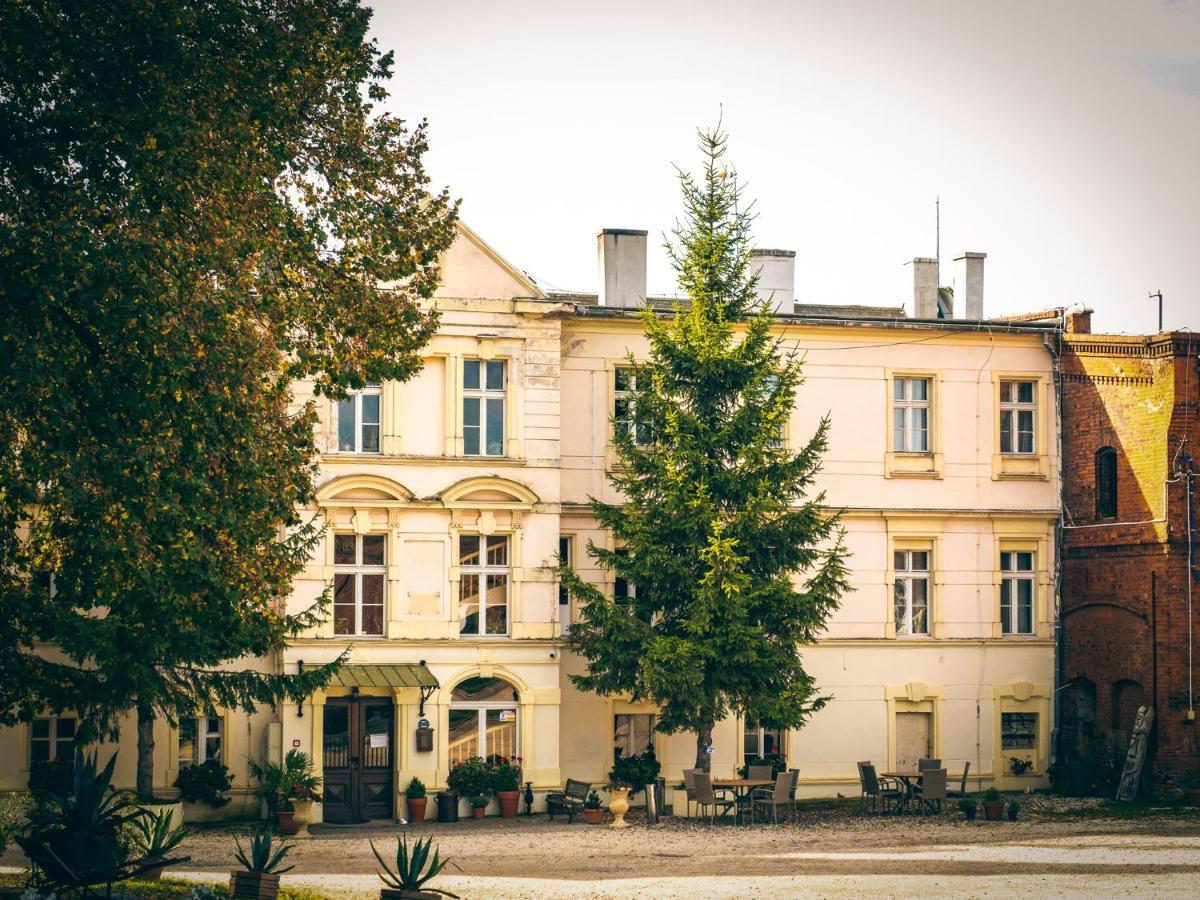 Palac Lawica- Splywy Przelomem Bardzkim Kladsko Exteriér fotografie