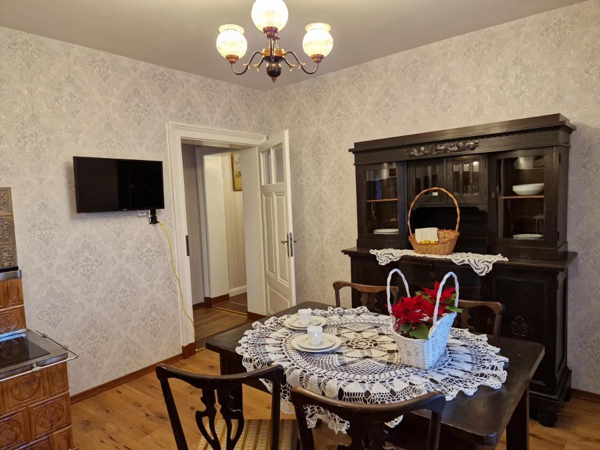Palac Lawica- Splywy Przelomem Bardzkim Kladsko Exteriér fotografie