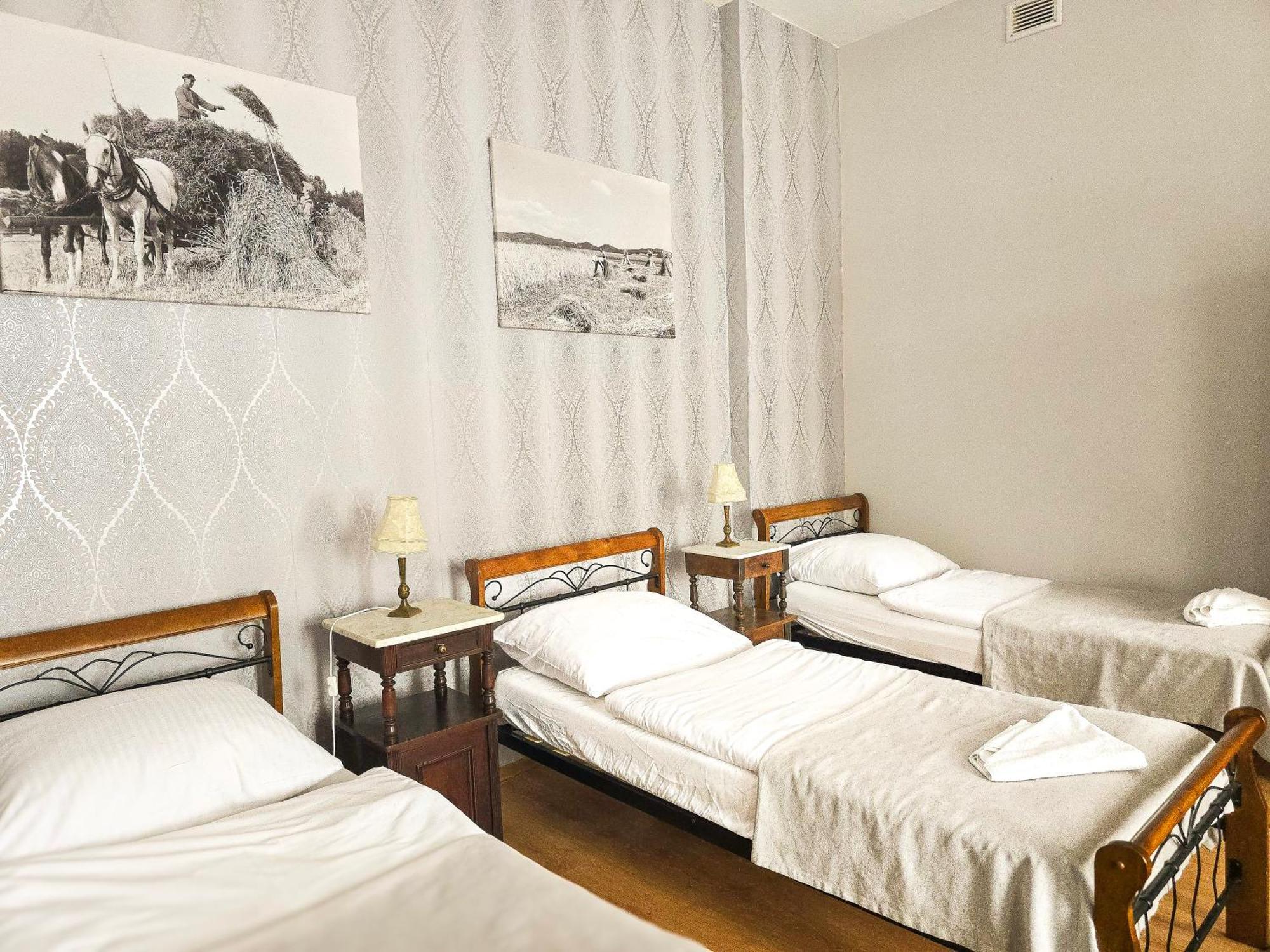 Palac Lawica- Splywy Przelomem Bardzkim Kladsko Exteriér fotografie