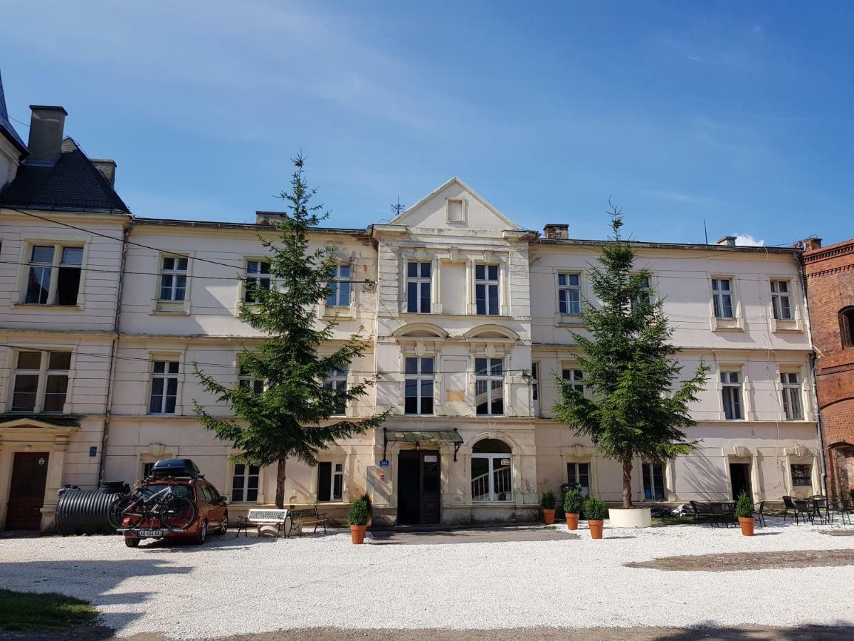 Palac Lawica- Splywy Przelomem Bardzkim Kladsko Exteriér fotografie